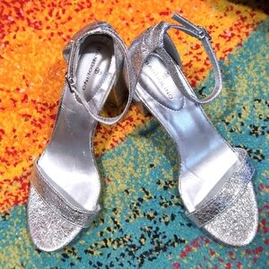 Bandolino Women's Silver Sandals